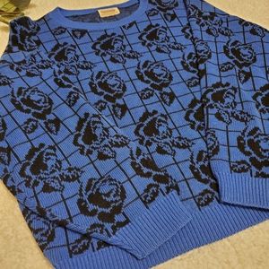 Vintage Black and Blue Floral Print Knit Sweater